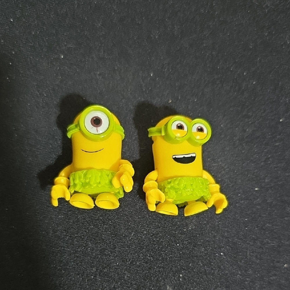 MINIONS Yellow and Green MEGA BLOKS (Figurines Only)